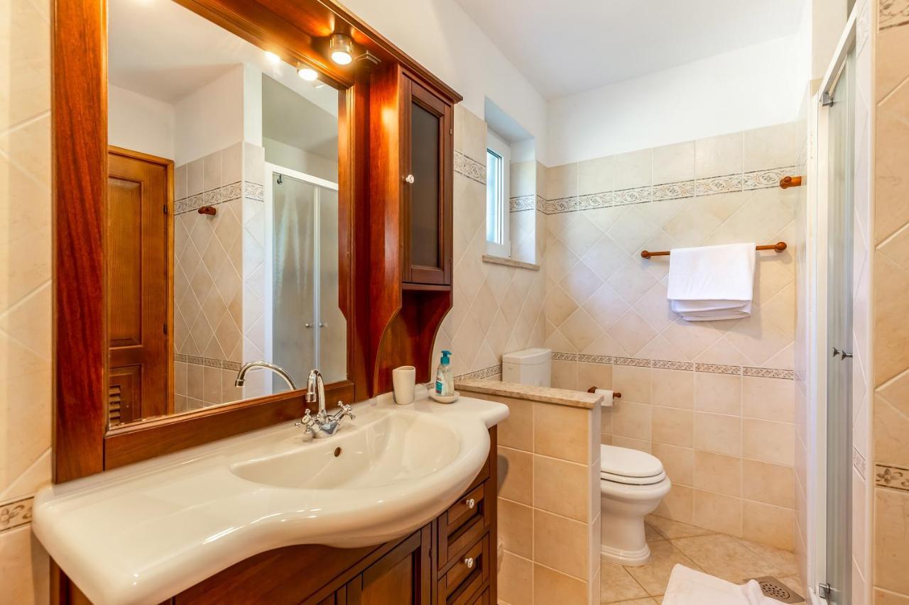 Villa Rea Brseč Buitenkant foto