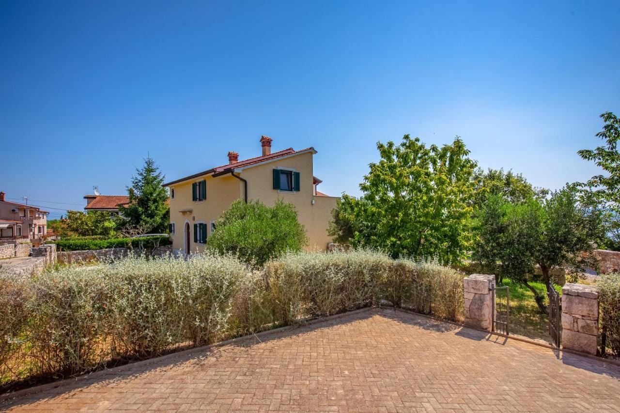 Villa Rea Brseč Buitenkant foto